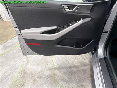2021 Hyundai IONIQ Hybrid Blue   - Photo 23 - Bethany, CT 06524