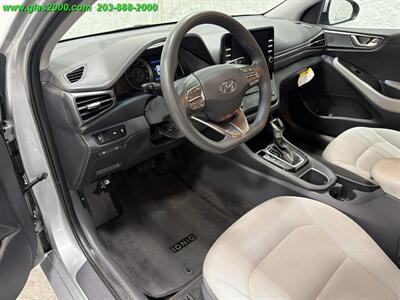 2021 Hyundai IONIQ Hybrid Blue   - Photo 3 - Bethany, CT 06524