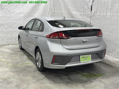 2021 Hyundai IONIQ Hybrid Blue   - Photo 26 - Bethany, CT 06524