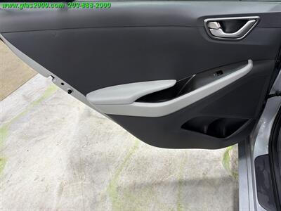 2021 Hyundai IONIQ Hybrid Blue   - Photo 24 - Bethany, CT 06524