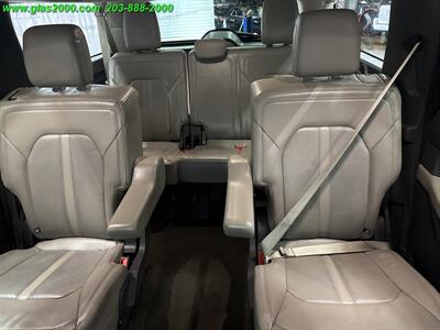 2020 Ford Expedition MAX Limited   - Photo 16 - Bethany, CT 06524