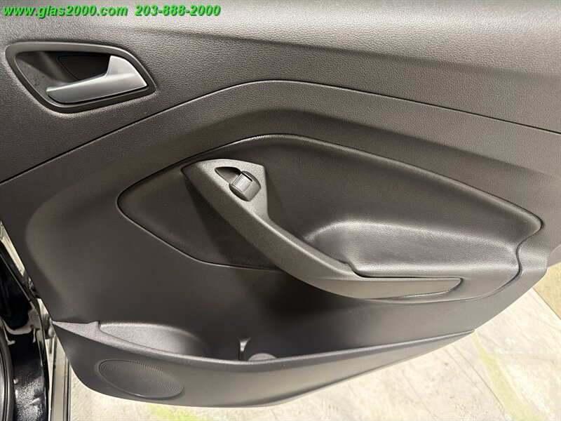 2016 Ford Escape SE - Photo 29 - Bethany, CT 06524
