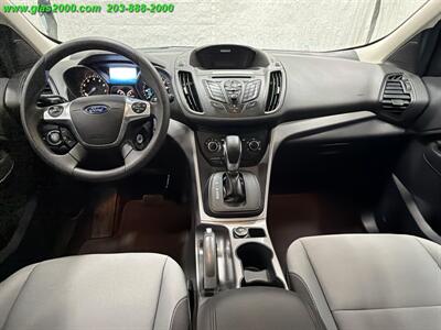 2016 Ford Escape SE - Photo 6 - Bethany, CT 06524