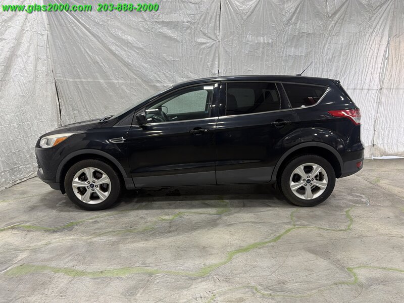 2016 Ford Escape SE - Photo 13 - Bethany, CT 06524