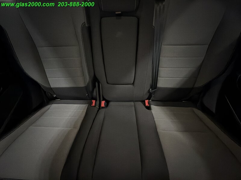 2016 Ford Escape SE - Photo 24 - Bethany, CT 06524