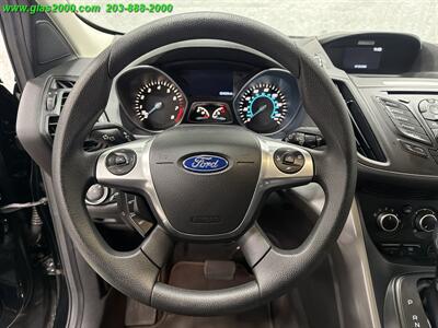 2016 Ford Escape SE - Photo 4 - Bethany, CT 06524