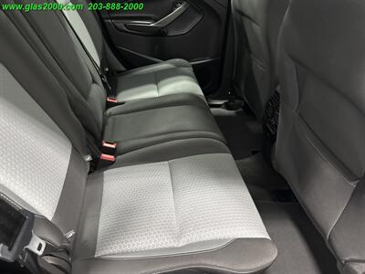 2017 Ford C-MAX Hybrid SE   - Photo 10 - Bethany, CT 06524