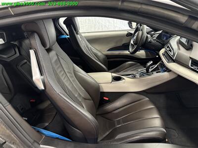 2016 BMW i8   - Photo 41 - Bethany, CT 06524