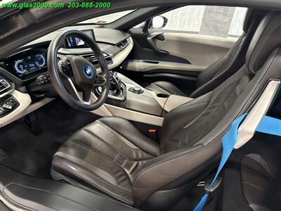 2016 BMW i8   - Photo 3 - Bethany, CT 06524