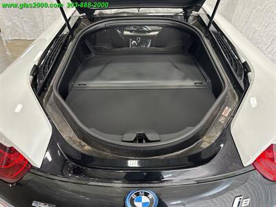 2016 BMW i8   - Photo 12 - Bethany, CT 06524