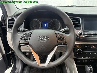 2018 Hyundai Tucson SE   - Photo 4 - Bethany, CT 06524