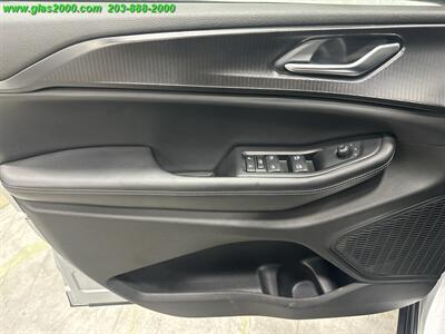 2023 Jeep Grand Cherokee Laredo   - Photo 25 - Bethany, CT 06524