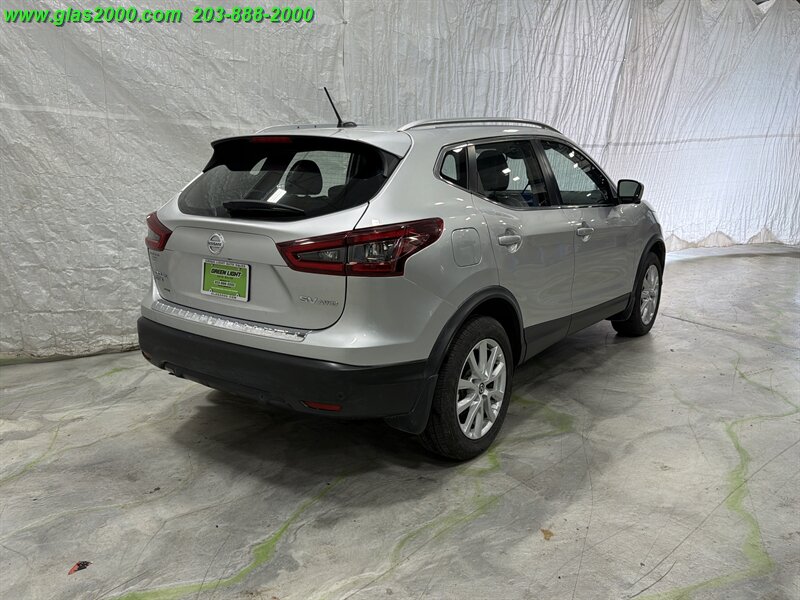 2022 Nissan Rogue SPORT SV - Photo 8 - Bethany, CT 06524