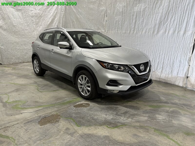2022 Nissan Rogue SPORT SV - Photo 2 - Bethany, CT 06524