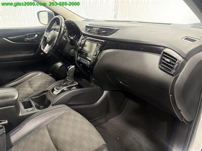 2022 Nissan Rogue SPORT SV - Photo 5 - Bethany, CT 06524