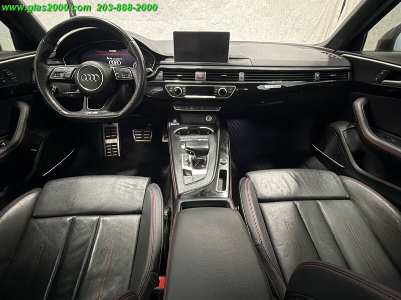 2018 Audi A4 2.0T Premium Plus quattro - Photo 6 - Bethany, CT 06524