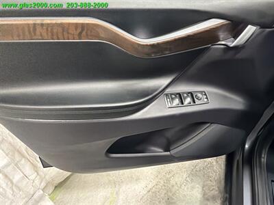 2019 Tesla Model X Performance   - Photo 28 - Bethany, CT 06524