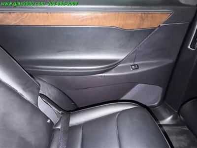2019 Tesla Model X Performance   - Photo 31 - Bethany, CT 06524
