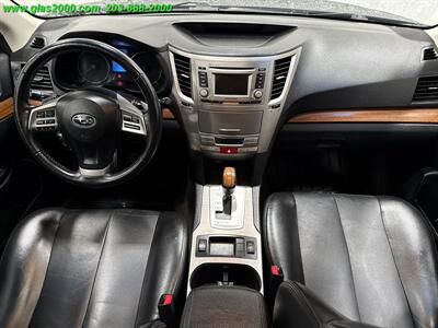 2014 Subaru Outback 2.5i Limited - Photo 6 - Bethany, CT 06524