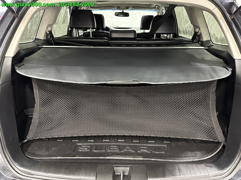 2014 Subaru Outback 2.5i Limited - Photo 15 - Bethany, CT 06524