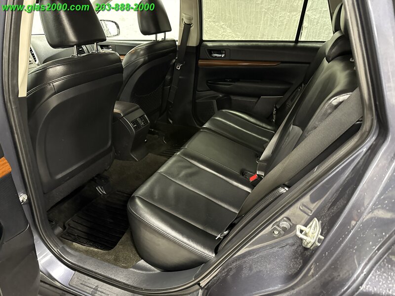 2014 Subaru Outback 2.5i Limited - Photo 9 - Bethany, CT 06524