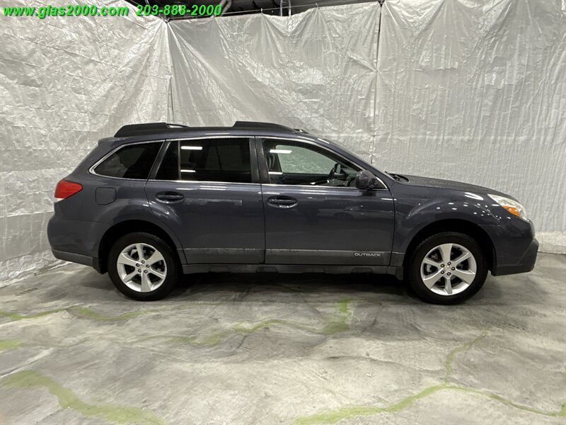2014 Subaru Outback 2.5i Limited - Photo 14 - Bethany, CT 06524