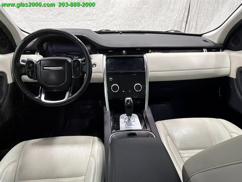 2020 Land Rover Discovery Sport P250 SE - Photo 6 - Bethany, CT 06524