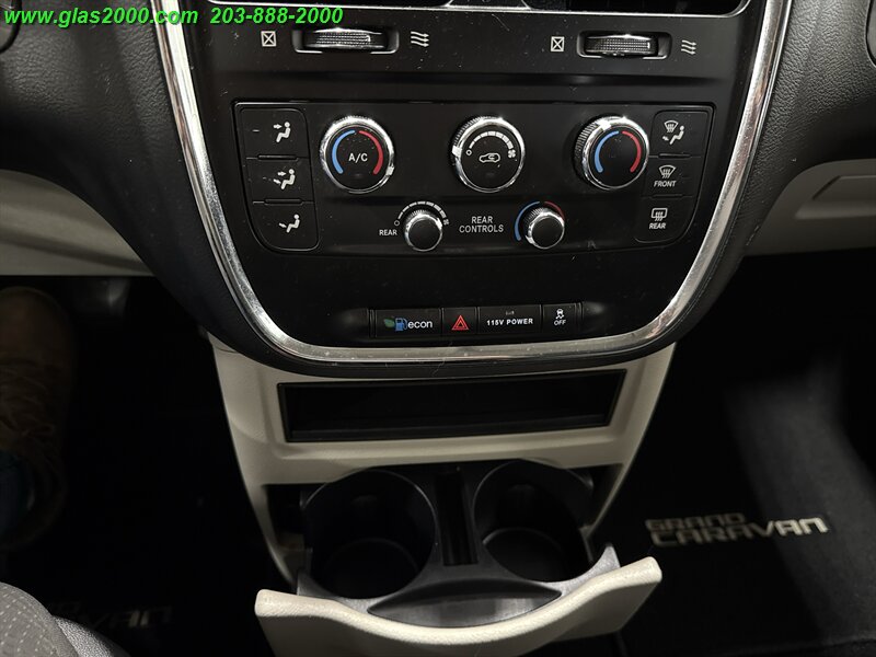 2017 Dodge Grand Caravan SE - Photo 31 - Bethany, CT 06524