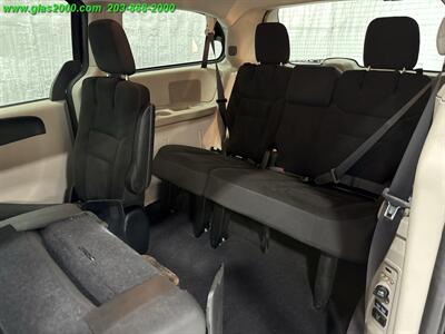 2017 Dodge Grand Caravan SE - Photo 9 - Bethany, CT 06524