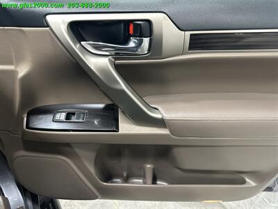 2018 Lexus GX 460   - Photo 28 - Bethany, CT 06524