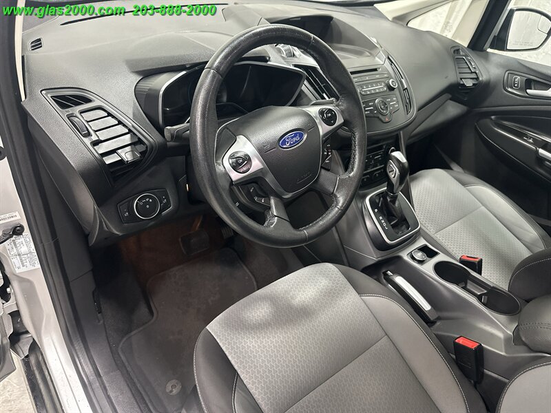 2018 Ford C-MAX Hybrid SE - Photo 3 - Bethany, CT 06524