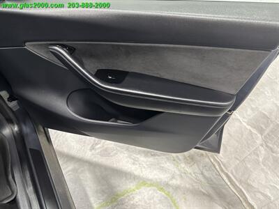 2020 Tesla Model Y Performance   - Photo 23 - Bethany, CT 06524