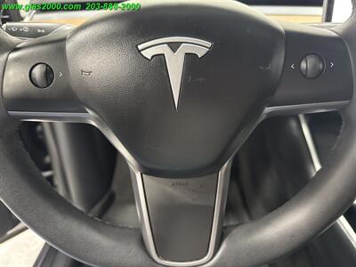 2020 Tesla Model Y Performance   - Photo 22 - Bethany, CT 06524