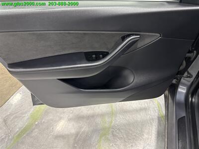2020 Tesla Model Y Performance   - Photo 21 - Bethany, CT 06524
