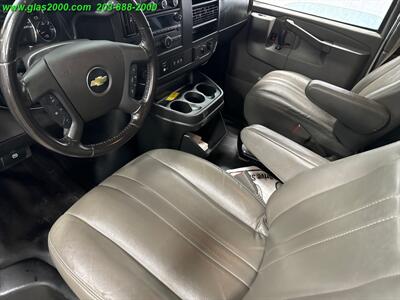 2020 Chevrolet Express LS Passenger   - Photo 3 - Bethany, CT 06524