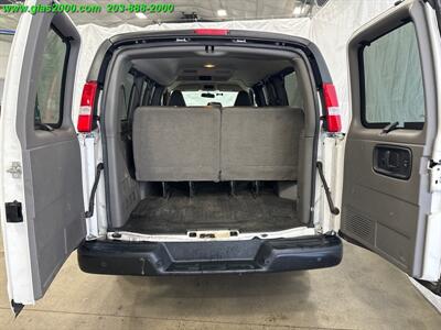 2020 Chevrolet Express LS Passenger   - Photo 27 - Bethany, CT 06524