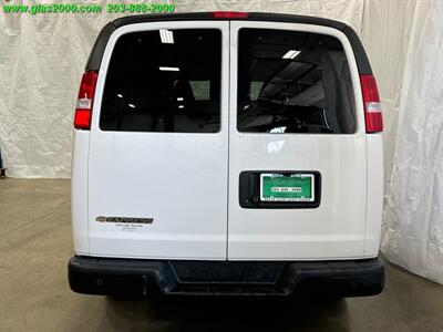 2020 Chevrolet Express LS Passenger   - Photo 26 - Bethany, CT 06524