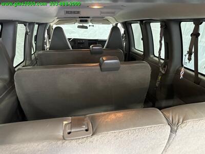 2020 Chevrolet Express LS Passenger   - Photo 10 - Bethany, CT 06524