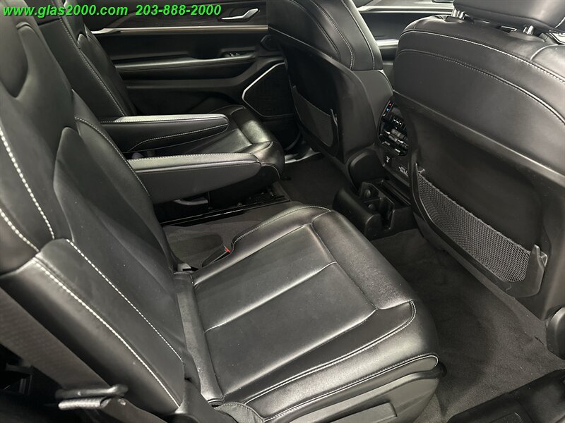 2022 Jeep Grand Cherokee Limited - Photo 10 - Bethany, CT 06524