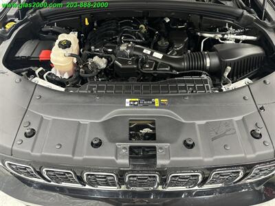 2022 Jeep Grand Cherokee Limited - Photo 12 - Bethany, CT 06524