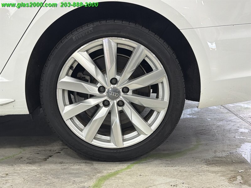 2018 Audi A4 2.0T quattro Premium - Photo 16 - Bethany, CT 06524