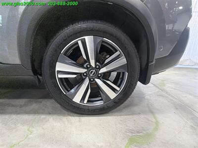 2023 Nissan Rogue Platinum   - Photo 16 - Bethany, CT 06524