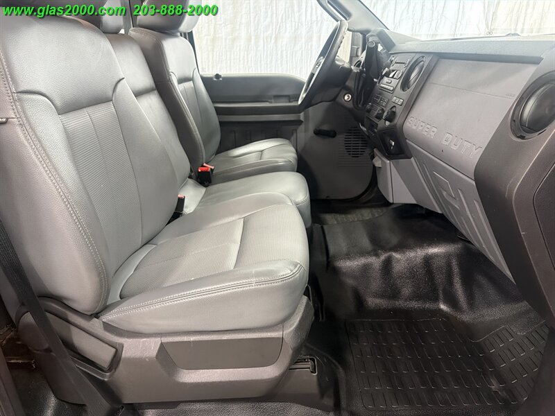 2016 Ford F-350 Super Duty XL - Photo 10 - Bethany, CT 06524