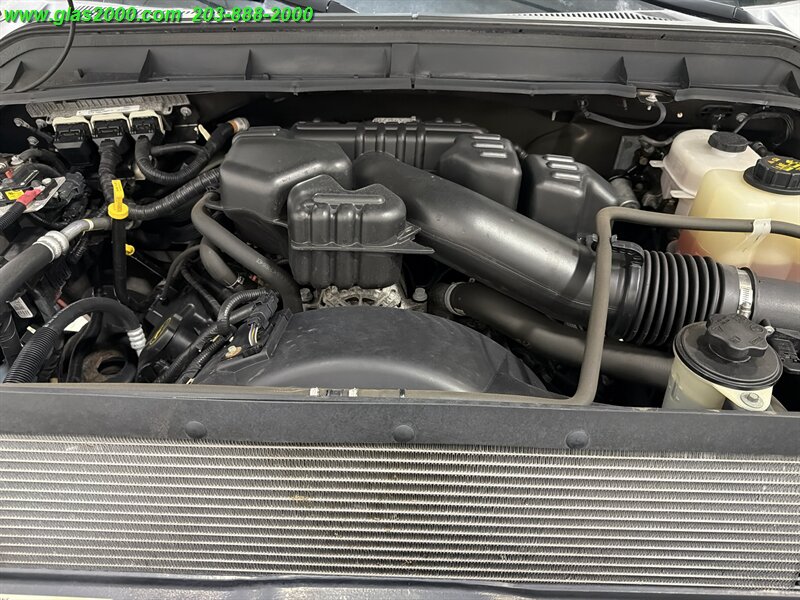 2016 Ford F-350 Super Duty XL - Photo 6 - Bethany, CT 06524