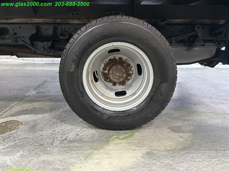 2016 Ford F-350 Super Duty XL - Photo 11 - Bethany, CT 06524