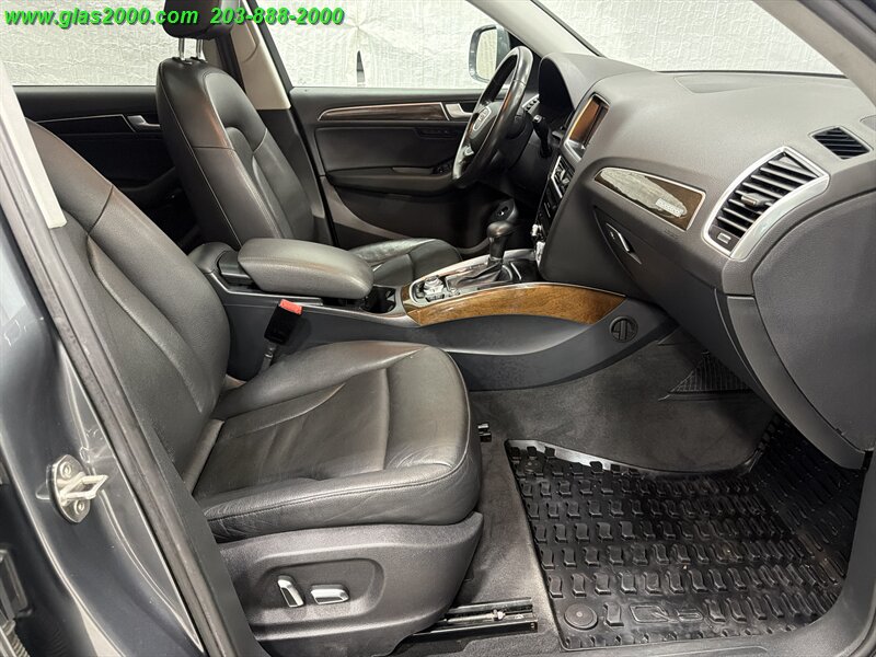 2013 Audi Q5 2.0T quattro Premium Plus - Photo 21 - Bethany, CT 06524