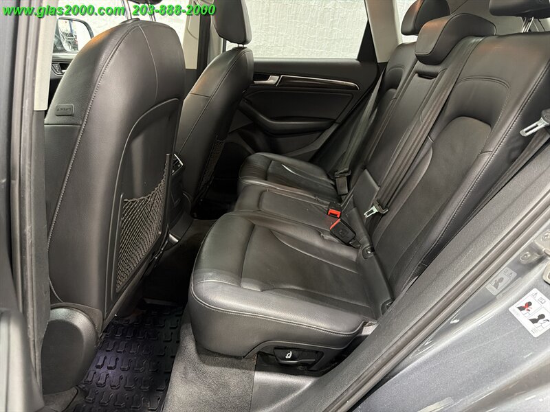 2013 Audi Q5 2.0T quattro Premium Plus - Photo 9 - Bethany, CT 06524