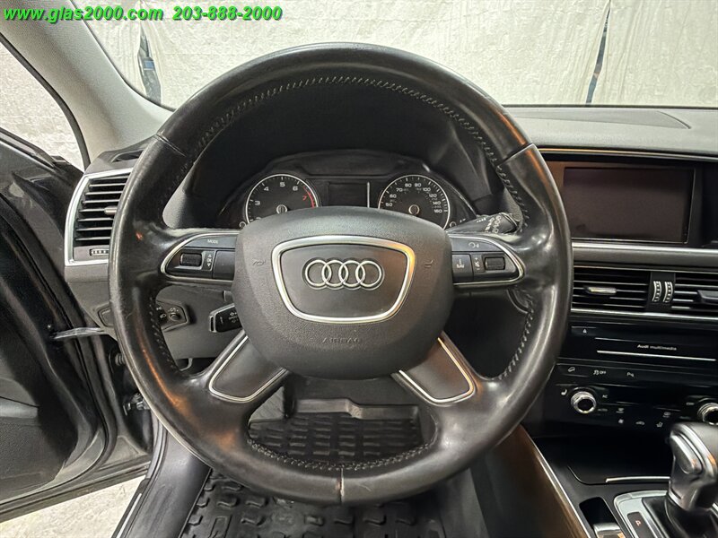 2013 Audi Q5 2.0T quattro Premium Plus - Photo 4 - Bethany, CT 06524