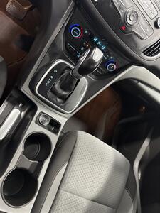 2017 Ford C-Max SE   - Photo 22 - Bethany, CT 06524