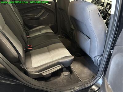 2018 Ford Escape SE   - Photo 10 - Bethany, CT 06524